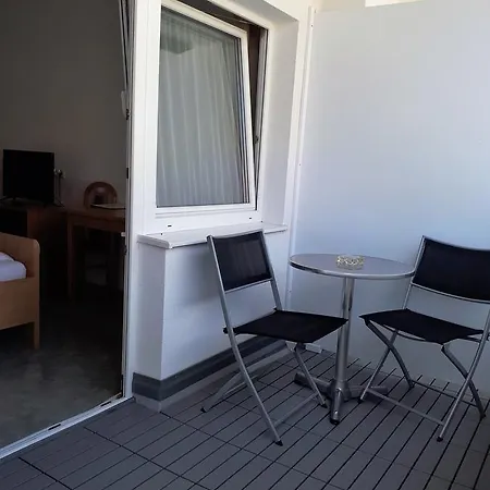 Hotel Eldu *